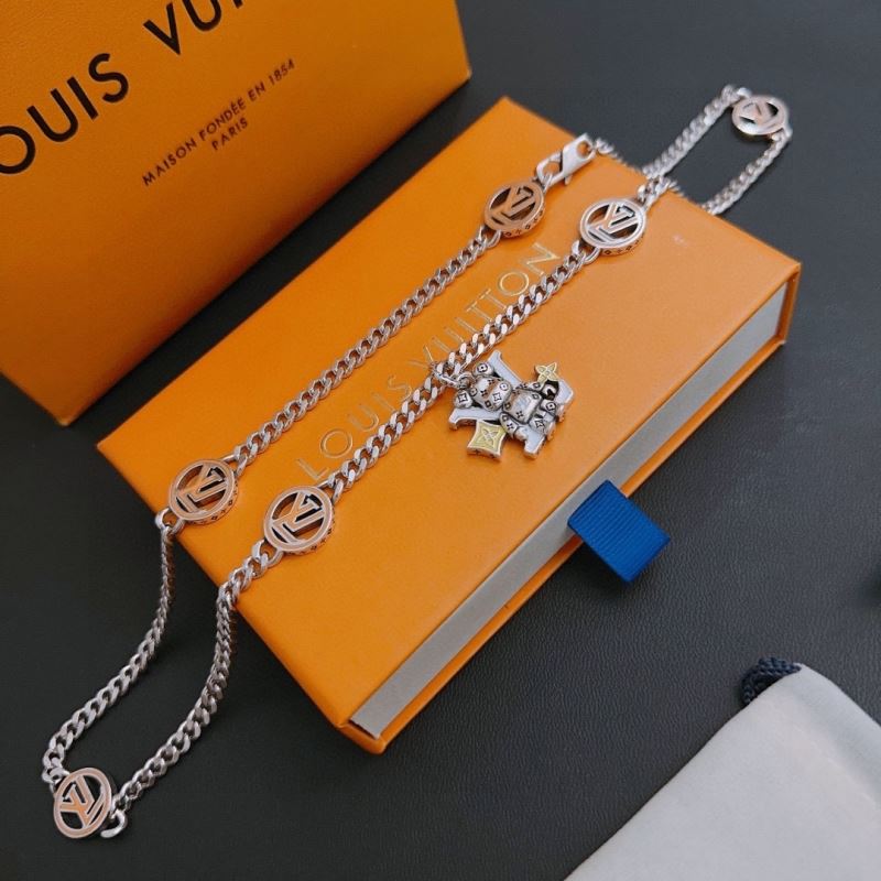 Louis Vuitton Necklaces